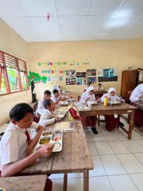 Mulai hari ini MBG dibagikan di SD N Umbulrejo
